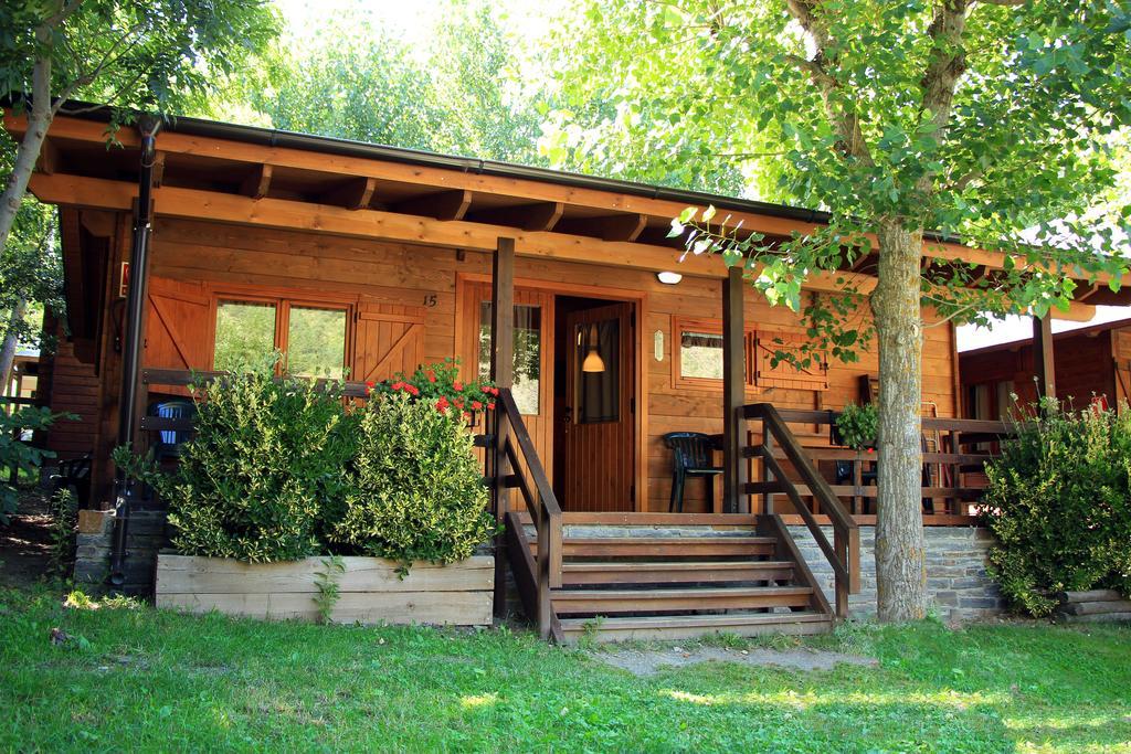 Bungalows Nou Camping La Guingueta D'Aneu Zewnętrze zdjęcie
