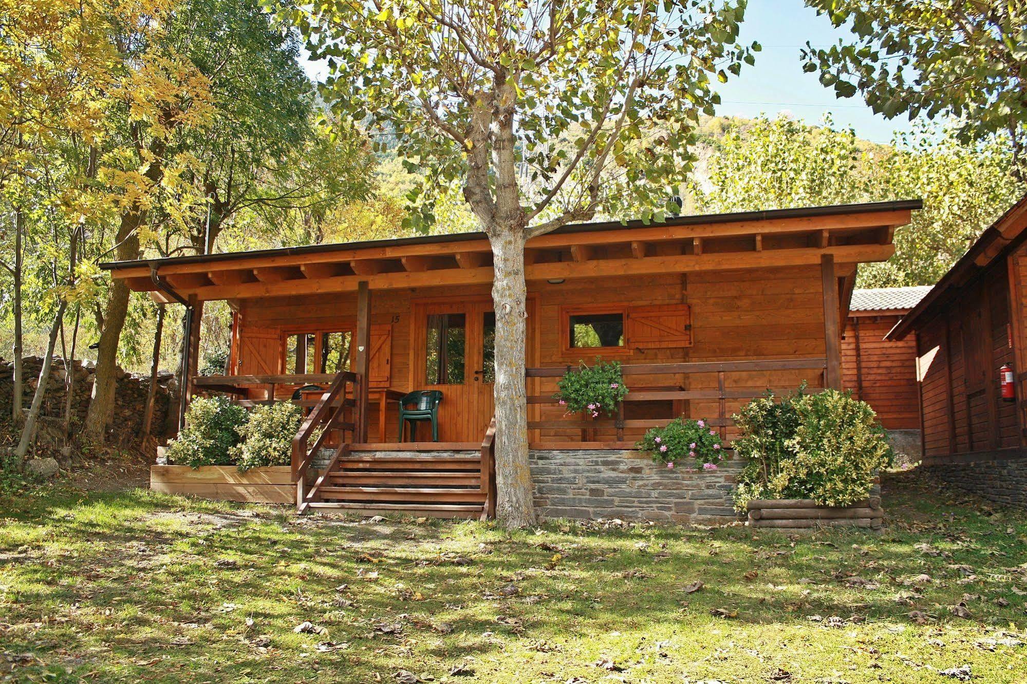 Bungalows Nou Camping La Guingueta D'Aneu Zewnętrze zdjęcie